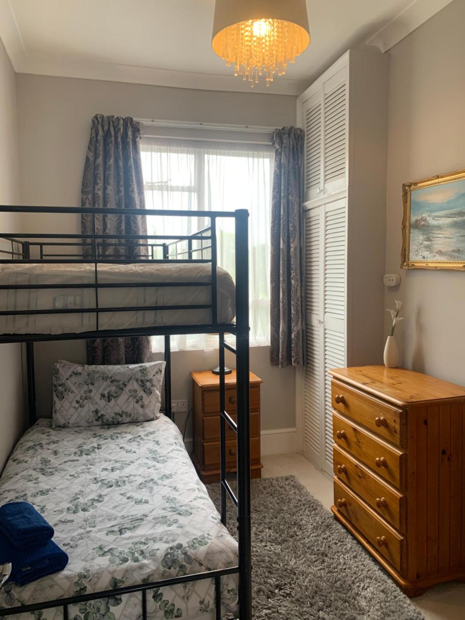 Grand 2 Bed Georgian Apartment At Florence House With King Bed, In The Heart Of Herne Bay & 300M From Beach Εξωτερικό φωτογραφία